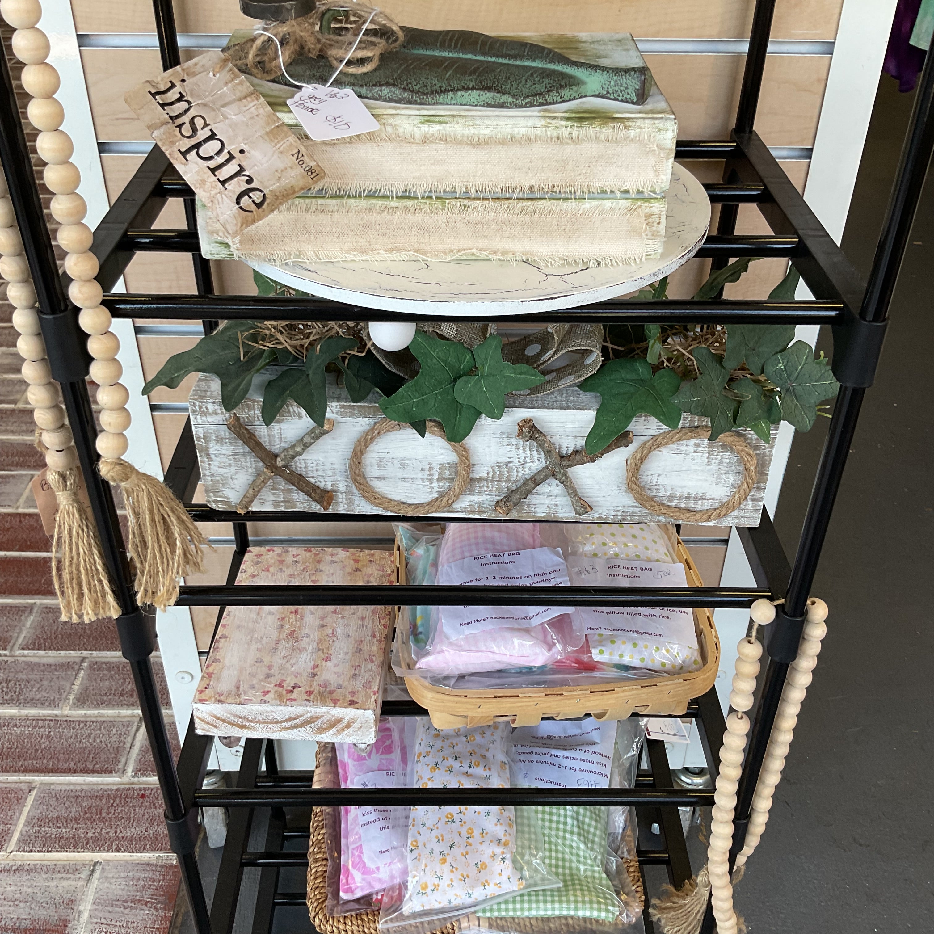 V 63 Home Decor