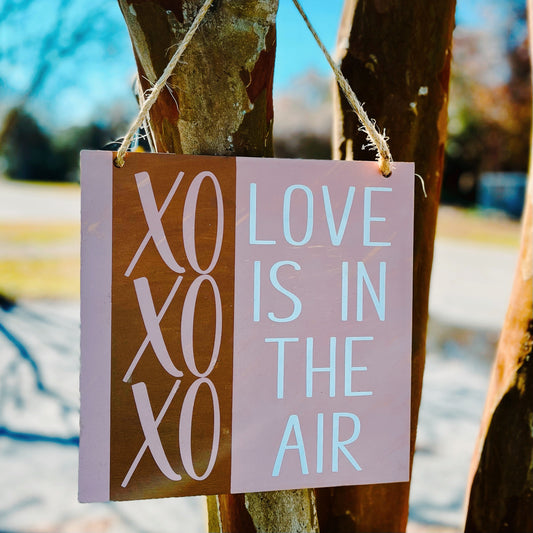 Love Is In The Air Design 202420